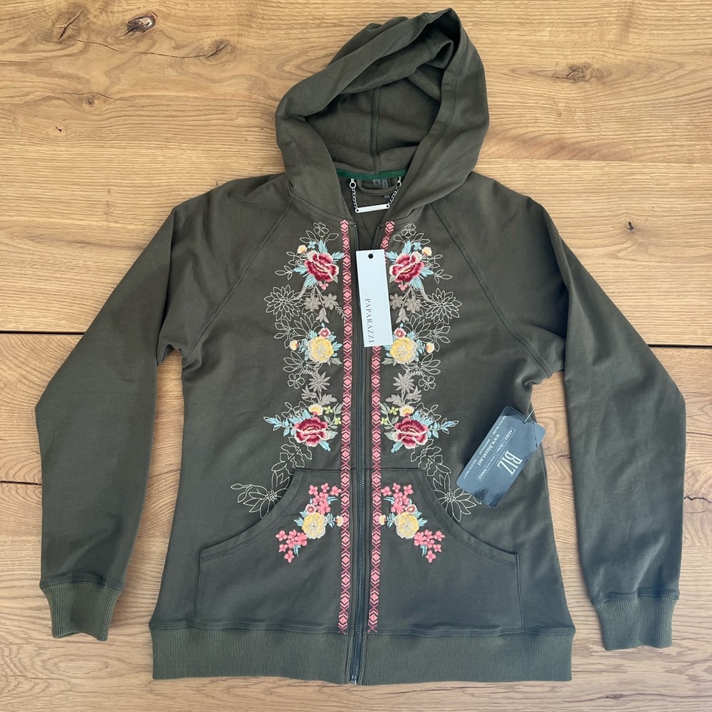 PAPARAZZI olive green Embroidered Hoodie Jacket size Small NWT